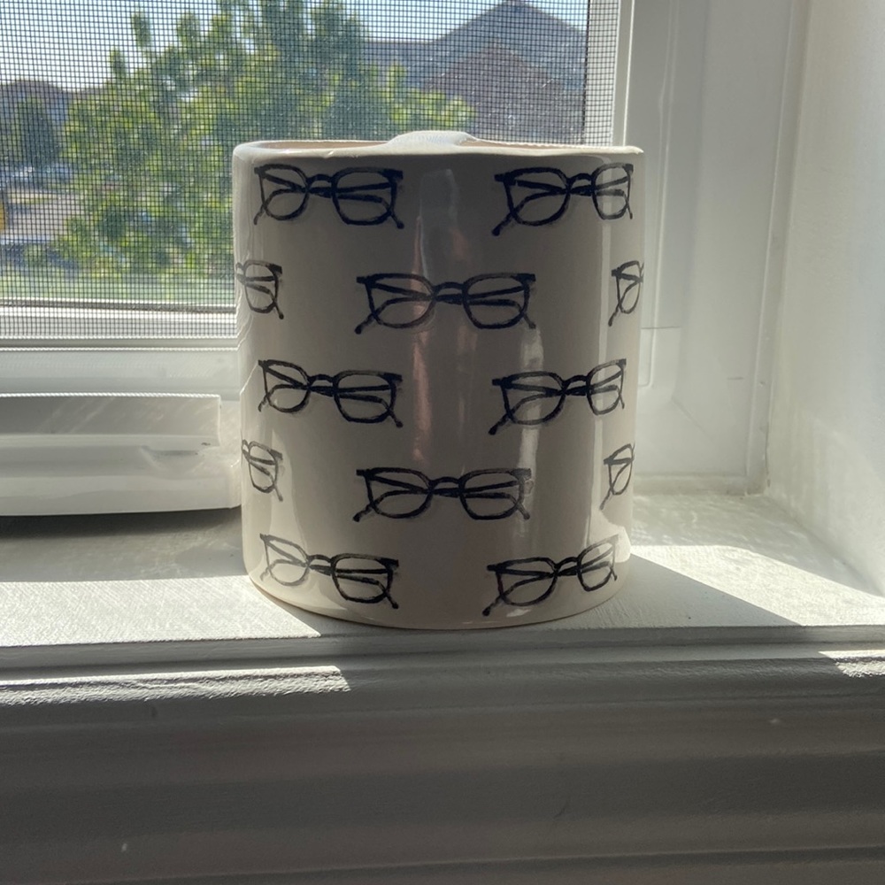 Rae Dunn glasses holder